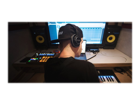 Koss | Headphones | Pro4S | Wired | On-Ear | Black