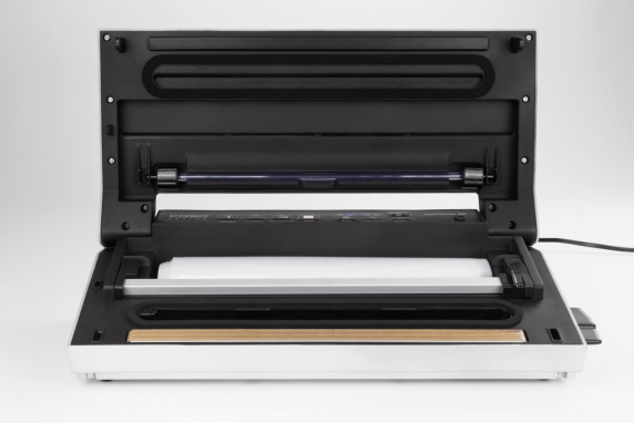 Caso | Bar vacuum sealer | GourmetVAC 380 | Power 160 W | Temperature control | Silver