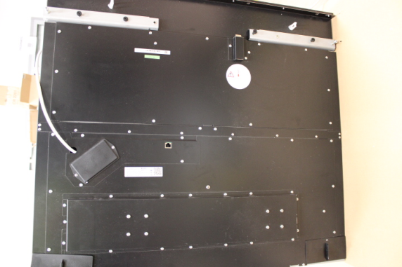 Novy | 1821 | Induction hob with built-in hood | 88 cm | Number of burners / cooking zones 4 | Yes | Black | Slider control with white LEDs. | USED, REFURBISHED, SCRATCHED