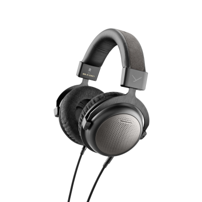 Beyerdynamic | Dynamic Stereo Headphones (3rd generation) | T1 | Wired | Over-Ear | Black