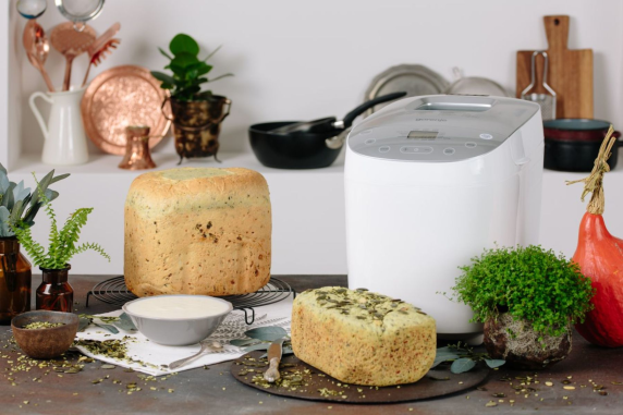 Gorenje | Bread maker | BM1600WG | Power 850 W | Number of programs 16 | Display LCD | White / Silver