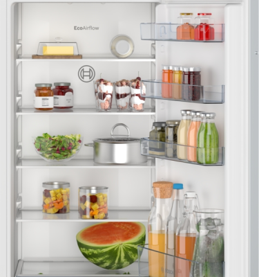 Bosch | Refrigerator | KIR41NSE0 | Energy efficiency class E | Built-in | Larder | Height 122.1 cm | Fridge net capacity 204 L | Display | 35 dB | White