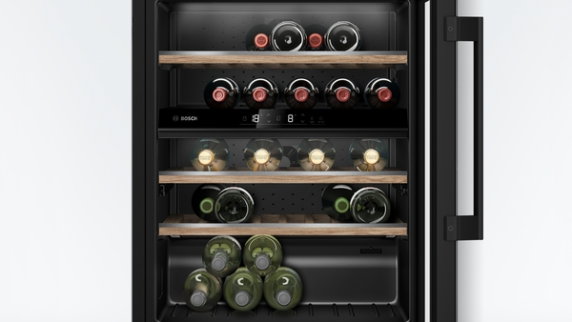 Bosch | Wine Cooler | KUW21AHG0 Series 6 | Energy efficiency class G | Built-in | Bottles capacity 44 | Black