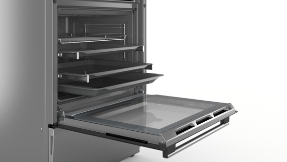 Bosch | Cooker | HLS79Y351U Series 6 | Hob type Induction | Oven type Electric | Stainless Steel | Width 60 cm | Grilling | LCD | Depth 60 cm | 63 L