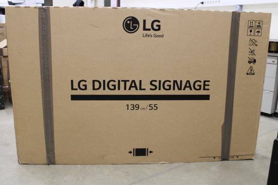SALE OUT. LG 55XE4F-B 55“ IPS / 1920x1080 / 4000cd / m2 / 8ms / 24Hrs | LG | 55XE4F-B | 55 " | Landscape / Portrait | 24 / 7 | DEMO | 4000 cd / m² | 8 ms | 178 ° | 178 °