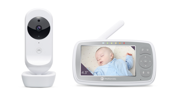 Motorola | Wi-Fi Video Baby Monitor | VM44 CONNECT 4.3" | 4.3" LCD colour display with 480 x 272px resolution; 2x digital zoom; Two-way talk; Room temperature monitoring; Infrared night vision; Visual sound level indicator; High sensitivity micropho