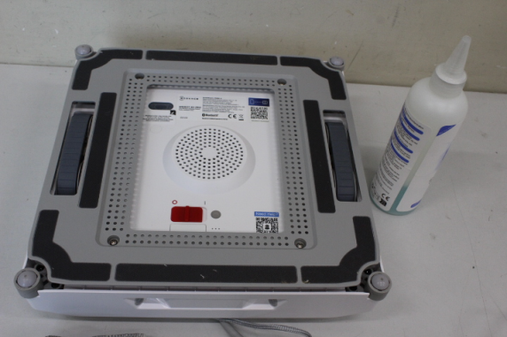 SALE OUT. Ecovacs | Windows Cleaner Robot | WINBOT W1 PRO | Corded | 2800 Pa | White | Ecovacs | Windows Cleaner Robot | WINBOT W1 PRO | Corded | 2800 Pa | White | USED, DIRTY, SCRATCHED, HALF BOTTLE OF LIQUID