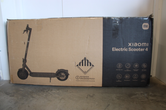 SALE OUT. Xiaomi Electric Scooter 4 EU DAMAGED PACKAGING, SCRATCHED, DIRTY, USED | Xiaomi | 6 month(s) | DEMO, MISSING HEXAGON WRENCH