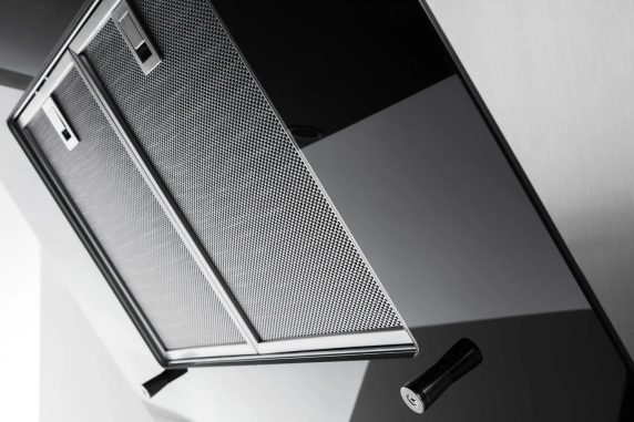 Novy | Hood | 7840 Vision | Wall mounted | Energy efficiency class A+ | Width 119.8 cm | 784 m³ / h | Integrated | LED | Black