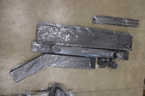 SALE OUT. | EDBAK | TR18 | Trolleys & Stands | 60-98 " | Maximum weight (capacity) 80 kg | DAMAGED PACKAGING, SCARTCHED | Black