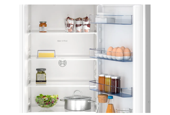 Bosch Refrigerator | KIN965SE0 | Energy efficiency class E | Built-in | Combi | Height 193.5 cm | No Frost system | Fridge net capacity 215 L | Freezer net capacity 75 L | 34 dB | White