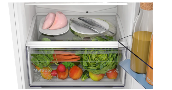 Bosch Refrigerator | KIN965SE0 | Energy efficiency class E | Built-in | Combi | Height 193.5 cm | No Frost system | Fridge net capacity 215 L | Freezer net capacity 75 L | 34 dB | White