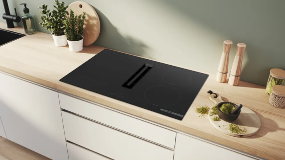 Bosch | PVS811B16E | Induction hob with integrated ventilation system | 80 cm | Number of burners / cooking zones 4 | B | Black | Touch