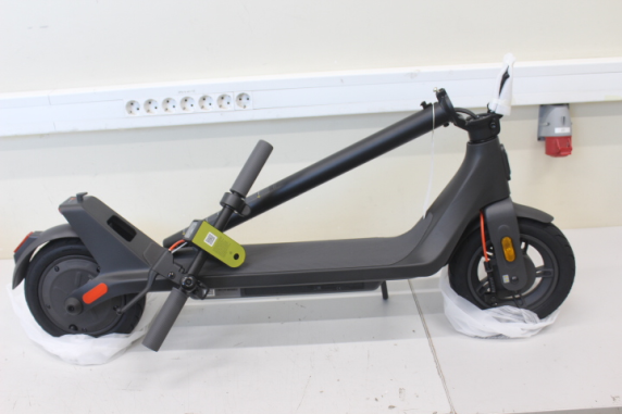 SALE OUT. Xiaomi Electric Scooter 4 Lite (2nd Gen) | Xiaomi 3 month(s) | USED AS DEMO, MISSING INNER PACKAGING