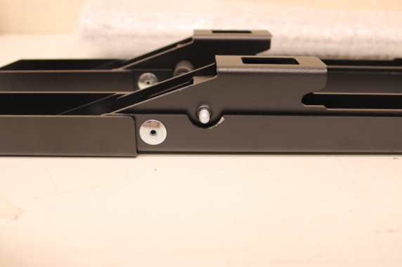 SALE OUT. EDBAK Menu Board Ceiling Mount for One Screen 42-57", portrait, black | EDBAK | Ceiling mount | MBV1155-P | 42-57 " | Maximum weight (capacity) 70 kg | DAMAGED PACKAGING,SCRATHED, MISSING HEXAGON WRENCHS | Black