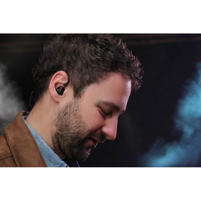 Beyerdynamic | Mixing and Critical Listening Earphones | DT 70 IE | 3.5 mm | Black