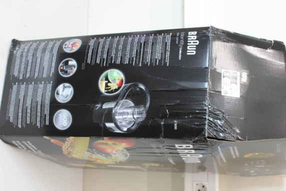 SALE OUT. Braun J500 Multiquick 5 Juicer, Black | Braun | J 500 Multiquick 5 | Type Juicer | Black | 900 W | Number of speeds 2 | DAMAGED PACKAGING, CRACKED CONTAINER SIDE