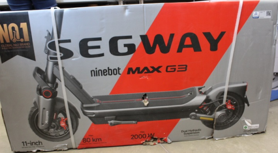 SALE OUT. Ninebot by Segway eKickScooter MAX G3 E | Segway | MAX G3 E | eKickScooter | 2000 W | Up to 25 km / h | 11 " | Black | DAMAGED PACKAGING, SCRATCHED PAINT, REFURBISHED