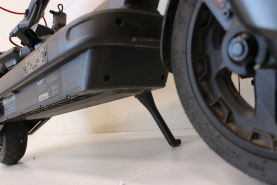 SALE OUT. Ninebot by Segway eKickScooter MAX G3 E | Segway | MAX G3 E | eKickScooter | 2000 W | Up to 25 km / h | 11 " | Black | DAMAGED PACKAGING, SCRATCHED PAINT, REFURBISHED