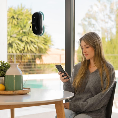 Cecotec Window Cleaning Robot | Conga Windroid 890 SprayWater Smart Connected T | Corded | Black