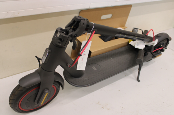SALE OUT. Xiaomi Mi Electric Scooter Pro 2 (Black) | Xiaomi Mi Electric Scooter Pro 2 | 600 W | 25 km / h | 3 month(s) | Black | USED, DIRTY, WITHOUT ORIGINAL PACKAGING