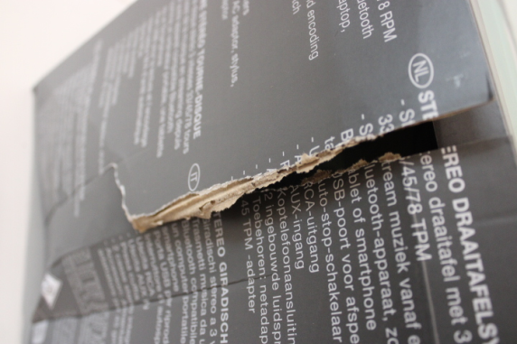 SALE OUT. Muse MT-201WG Turntable Stereo System | Muse Turntable Stereo System | MT-201WG | Turntable Stereo System | USB port | DAMAGED PACKAGING, DAMAGED MUSIC BOX, BROKEN HINGE | AUX in