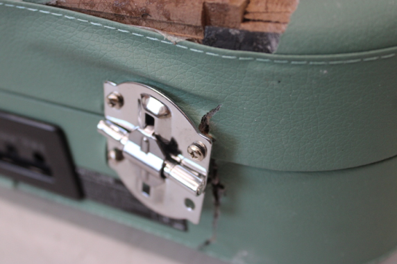 SALE OUT. Muse MT-201WG Turntable Stereo System | Muse Turntable Stereo System | MT-201WG | Turntable Stereo System | USB port | DAMAGED PACKAGING, DAMAGED MUSIC BOX, BROKEN HINGE | AUX in