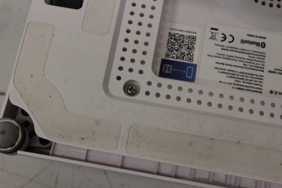 SALE OUT. Ecovacs Window cleaning robot WINBOT W2 PRO OMNI, Auto-Spray, Intelligent steady climbing, Edge cleaning mode, WIN-SLAM 4.0, White | Ecovacs WINBOT W2 PRO OMNI | Corded | 5500 Pa | White | USED, DIRTY