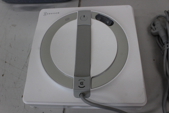 SALE OUT. Ecovacs Window cleaning robot WINBOT W2 PRO, Auto-Spray, Straight-and-steady climbing, WIN-SLAM 4.0 | Ecovacs Window Cleaning Robot | WINBOT W2 PRO | Corded | 2800 Pa | White | DAMAGED PACKAGING, USED, DIRTY, SCRATCHED, USED LIQUID B