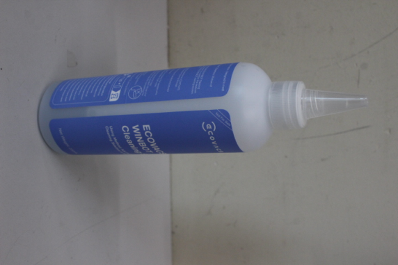 SALE OUT. Ecovacs Window cleaning robot WINBOT W2 PRO, Auto-Spray, Straight-and-steady climbing, WIN-SLAM 4.0 | Ecovacs Window Cleaning Robot | WINBOT W2 PRO | Corded | 2800 Pa | White | DAMAGED PACKAGING, USED, DIRTY, SCRATCHED, USED LIQUID B