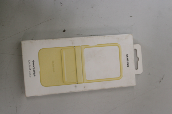 SALE OUT. Flap ECO-Leather Case EF-VF741PYE Flip6 (Yellow) EF-VF741PYEGWW DIRTY PACKAGING | Samsung DIRTY PACKAGING