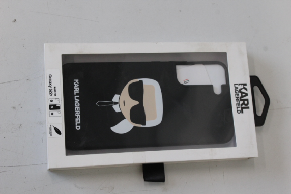 SALE OUT. Karl Lagerfeld KLHCS22MSLKHBK S22+ S906 black hardcase Silicone Karl`s Head DIRTY PACKAGING | Karl Lagerfeld DIRTY PACKAGING