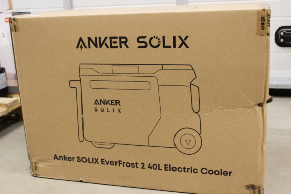 SALE OUT. Anker Solix DAMAGED PACKAGING
