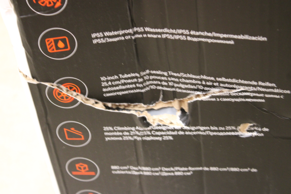 SALE OUT. | SALE OUT. Xiaomi Electric Scooter 4 Ultra EU | 500 W | 25 km / h | 10 " | 22 month(s) | DAMAGED PACKAGING