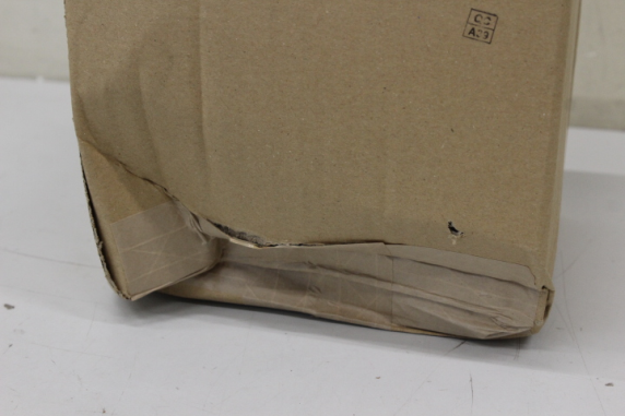 SALE OUT. EDBAK PMV400 Universal Projector Ceiling Mount | EDBAK Projector Ceiling mount | PMV400 Universal | Horizontal adjustment | Maximum weight (capacity) 30 kg | DAMAGED PACKAGING, SCRATCHES ON BACK | Black