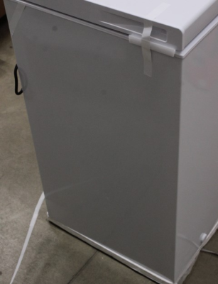 SALE OUT. Gorenje Freezer | FH10EAW | Energy efficiency class E | Chest | Free standing | Height 85.4 cm | Total net capacity 95 L | White | DAMAGED PACKAGING, DENTS AND SCRATCH ON SIDE