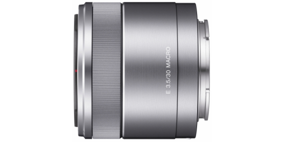 Sony | SEL-20F28 E 30mm F3.5 Macro | Sony