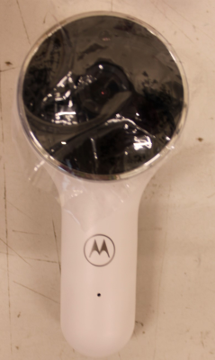 SALE OUT. Motorola VM65X CONNECT 5.0" Full HD Wi-Fi Video Baby Monitor with Crib Mount, White / Gold | Motorola Full HD Wi-Fi Video Baby Monitor with Crib Mount | VM65X CONNECT 5.0" | 5.0" LCD colour display with 480 x 272 resolution; Lullabies; Roo