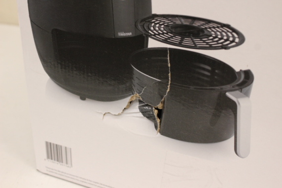 SALE OUT. Tristar FR-6956 Digital Crispy Fryer, 5 servings per baking session, 4.5L, No oil needed, 1500 W, Black | Tristar Digital Crispy Fryer | FR-6956 | Power 1500 W | Capacity 4.5 L | Black | DAMAGED PACKAGING, SCRATCHED ON THE SIDE