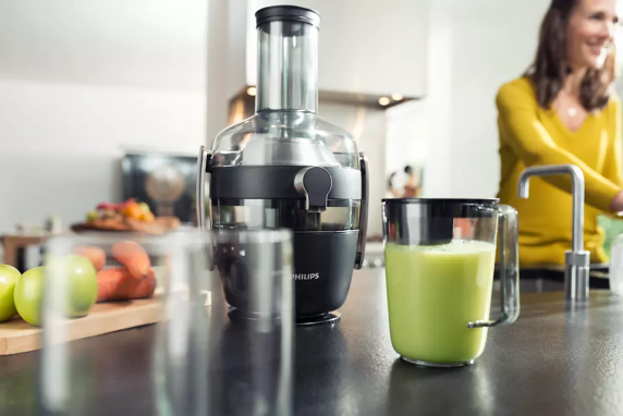 Philips | Juicer | HR1919 / 70 | Type Juicer maker | Black | 1000 W | Number of speeds 2