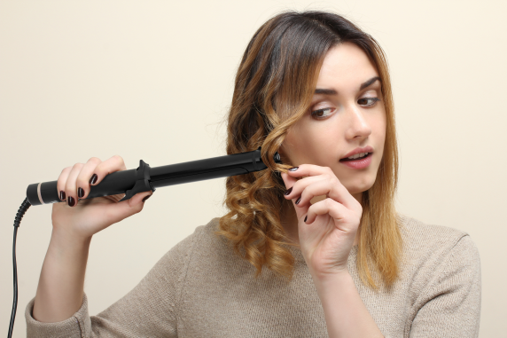 Adler | Curling Iron | AD 2115 | Barrel diameter 25 mm | Temperature (max) 200 °C | Black