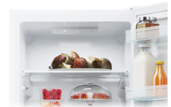 Candy | Refrigerator | CCT3L517EW | Energy efficiency class E | Free standing | Combi | Height 176 cm | Fridge net capacity 186 L | Freezer net capacity 74 L | Display | 39 dB | White