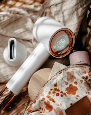 Adler Hair Dryer | SUPERSPEED AD 2272 | 1800 W | Number of temperature settings 3 | Ionic function | White