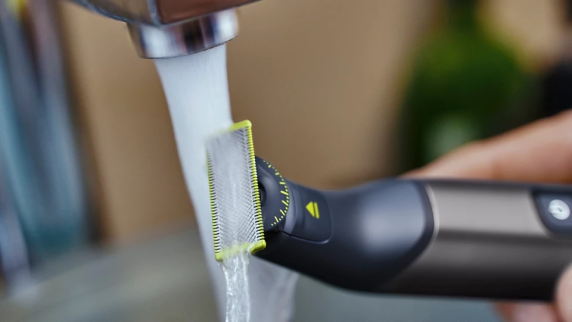 Philips | Hair Trimmer for Face and Body | QP6552 / 15 OneBlade Pro 360 | Cordless | Wet & Dry | Number of length steps 20 | Chrome