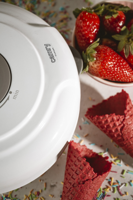 Camry Waffle maker / cone maker | CR 3082 | 750 W | Number of pastry 1 | Waffle | White