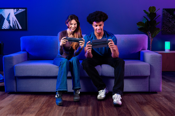 Razer | Haptic USB C Controller for Phones, Mini Tablets and PC | Kishi V3 Pro