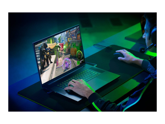 Razer Blade 18 | Black | 18 " | IPS | Intel Core Ultra 9 | 275HX | 32 GB | DDR5 | Solid-state drive capacity 1000 GB | GeForce RTX 5080 | GDDR7 | 16 GB | Windows 11 Home | Bluetooth version 5.4 | Keyboard language English | K
