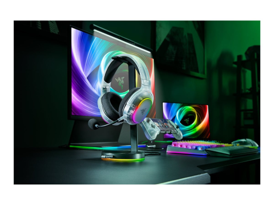 Razer Multi-Platform Gaming Headset | Barracuda X Chroma | Bluetooth | Over-Ear | Microphone | Wireless | Phantom White Edition