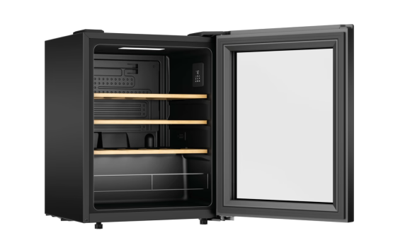 Candy Wine Cooler | CWC023 | Energy efficiency class G | Free standing | Bottles capacity 23 | Black