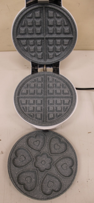 SALE OUT. Cecotec Fun Gofrestone 3in1 Waffle maker | Cecotec Waffle Maker | Fun Gofrestone 3in1 | 700 W | Number of pastry 3 | Waffle / Muffin / Donut | White | MISSING DOUGHTSNUTS INTERCHANGEABLE PLATE